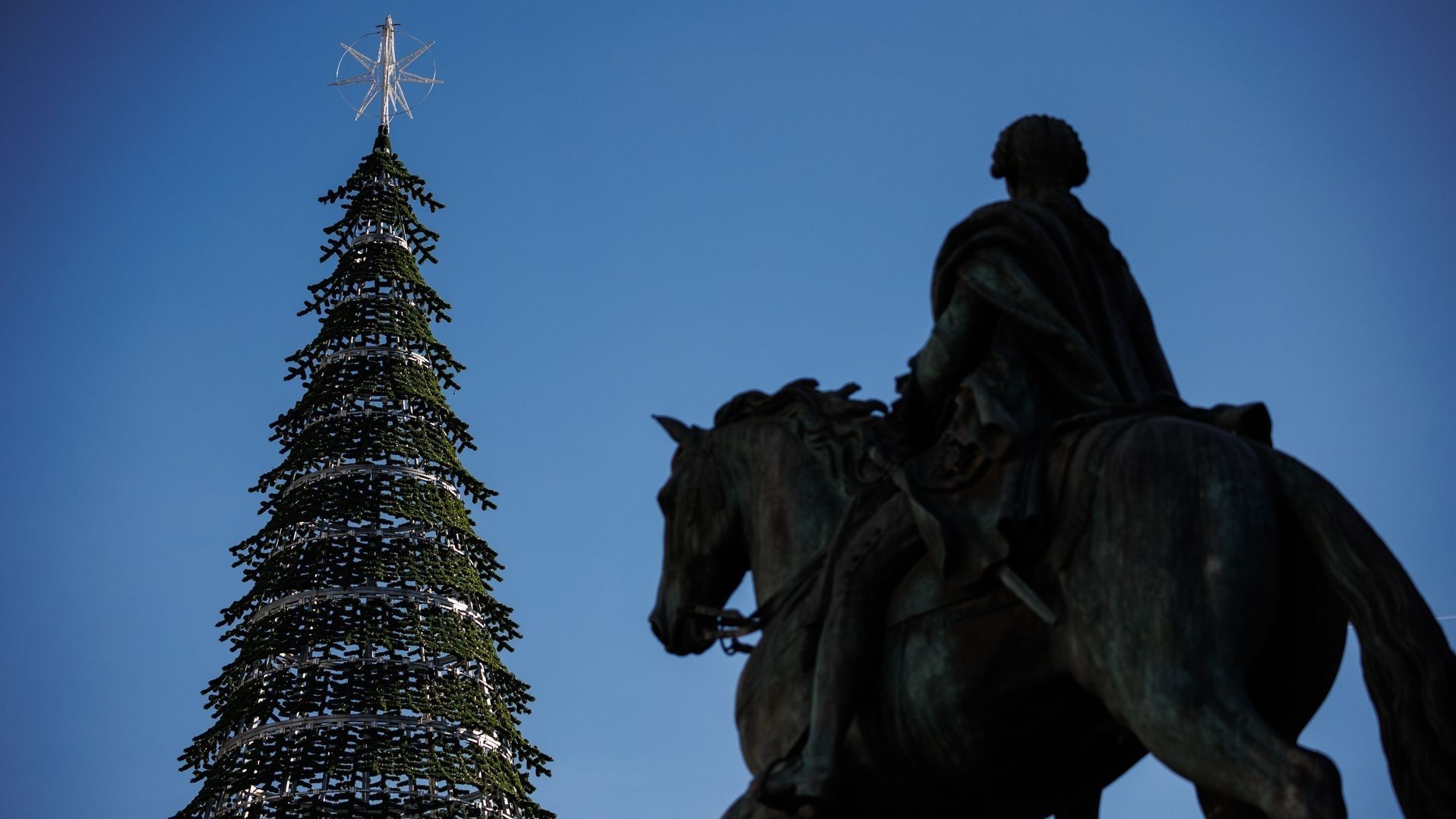 Imagen de archivo del abeto de la Puerta del Sol del 2023