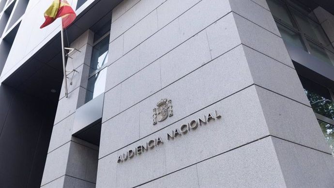 La Audiencia Nacional ha suspendido cautelarmente la orden de Sanidad que prohibía las operaciones de cirugía estética a aquellos profesionales sin formación especializada