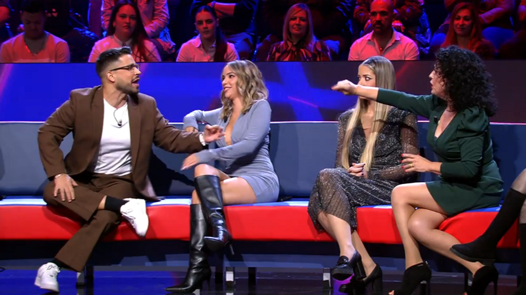 Miguel Frigenti y la madre de Manu, cara a cara: "Eres un poco brujita piruja"