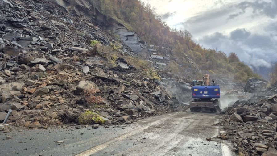 Un argayo corta la AP-66 entre León y Asturias: ¿Qué es y qué consecuencias tiene?