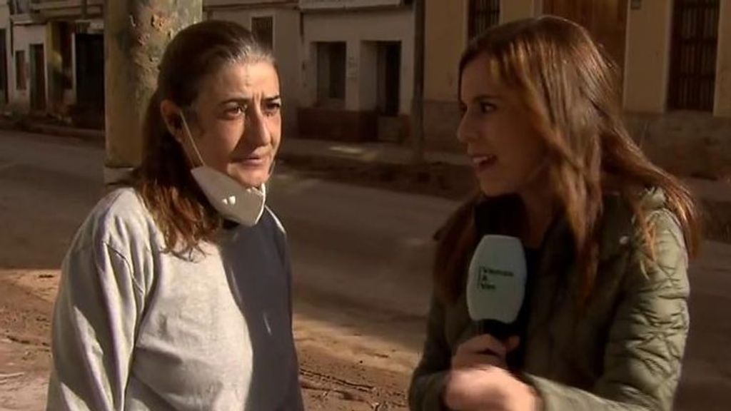 El testimonio de Ana, superviviente de la riada en Catarroja: "Solo pedía morirme rápido porque ahogarse es muy duro"