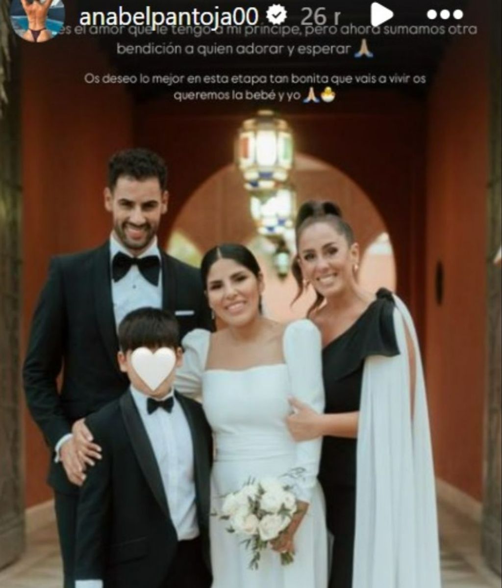 Anabel Pantoja felicita a Isa Pi por su embarazo