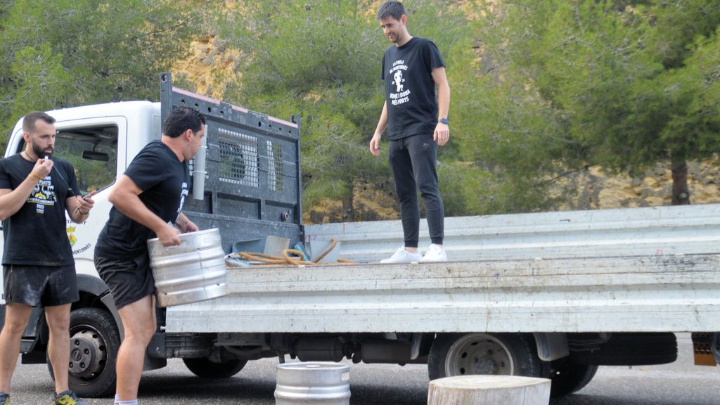 Francesc, el alcalde y el "más fuerte" de La Pobla de Montornès, Lleida