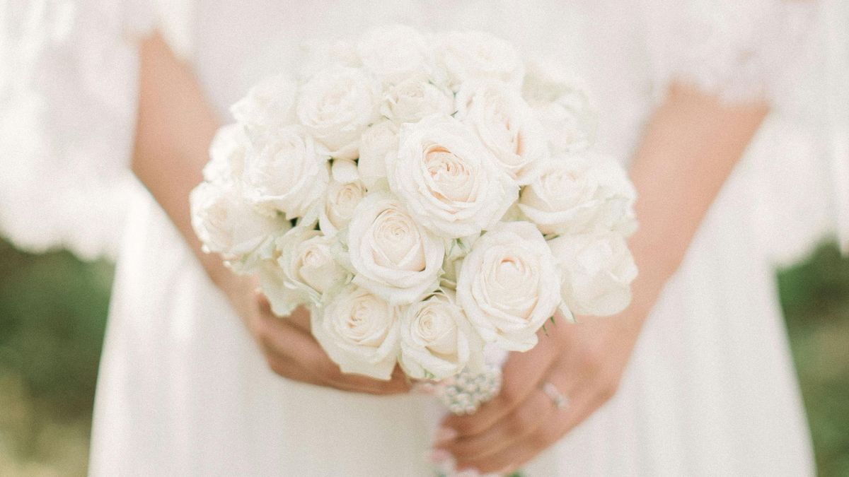 La elección del ramo de novia es un elemento clave en el look nupcial