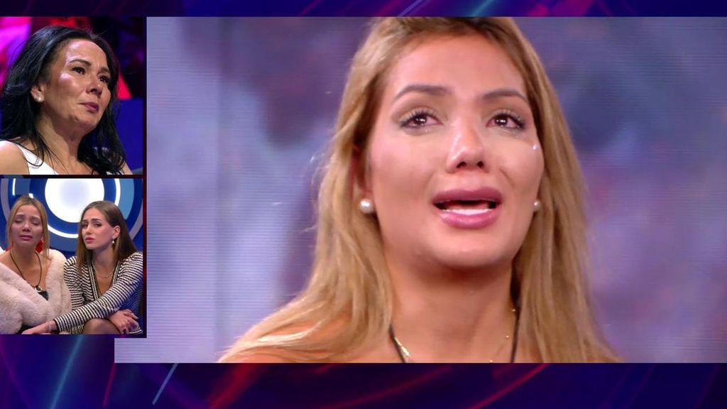 Daniela habla de los momentos más duros de su vida en su 'Curva de la vida'