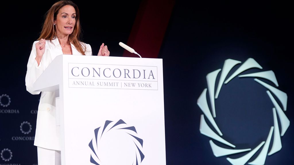 El papel de presentadora de Telma Ortiz en la pasada Cumbre de la Concordia