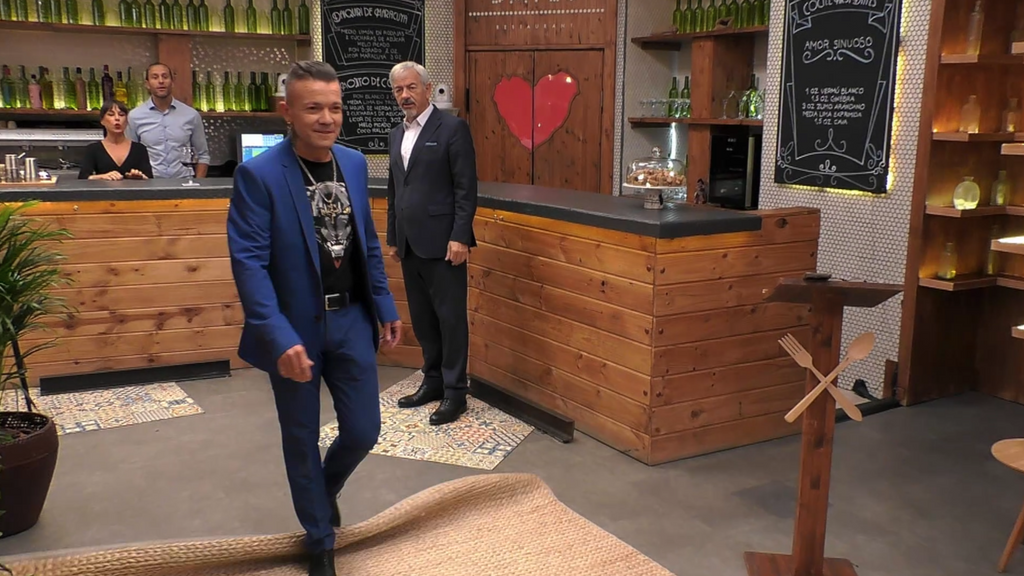 Pedro y el traspie que protagoniza en 'First Dates'