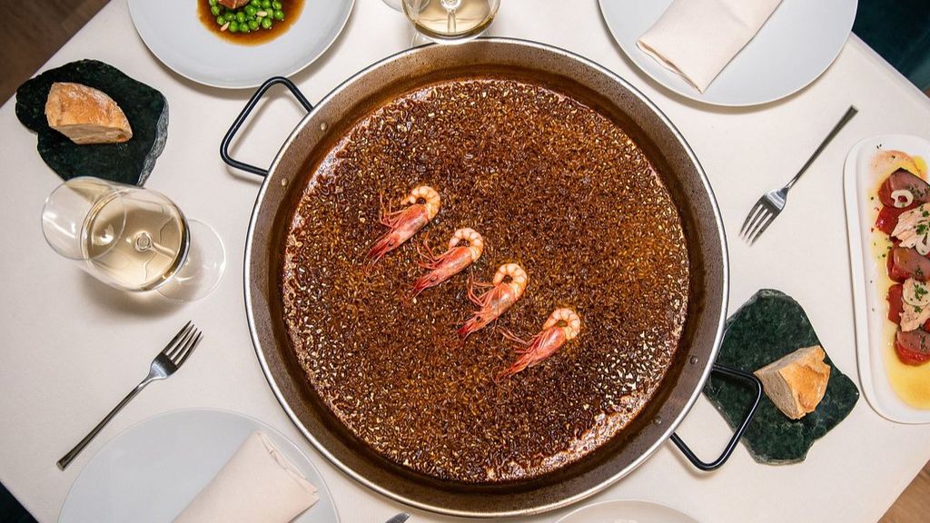 Un plato de arroz en Alejandro Platero Restaurante