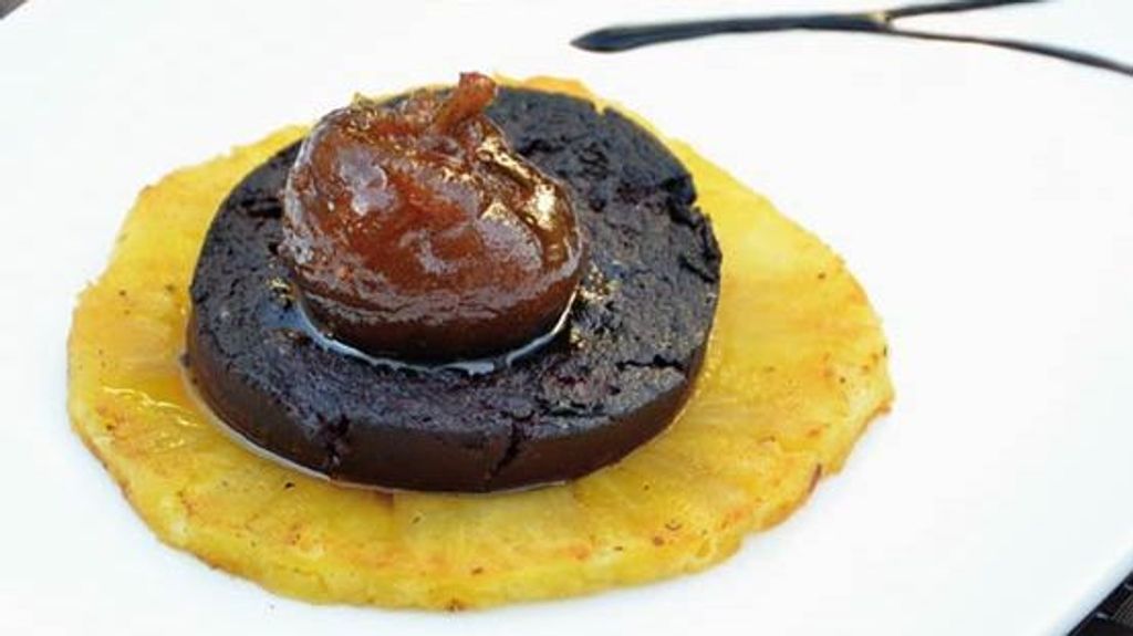 La morcilla con piña, un manjar que no todos han probado