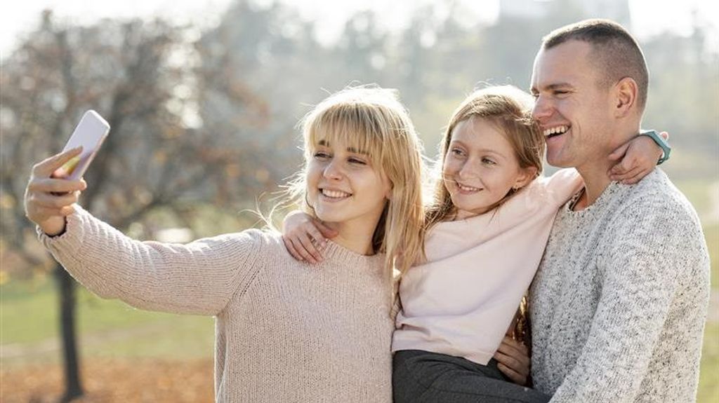 Una familia haciéndose una foto