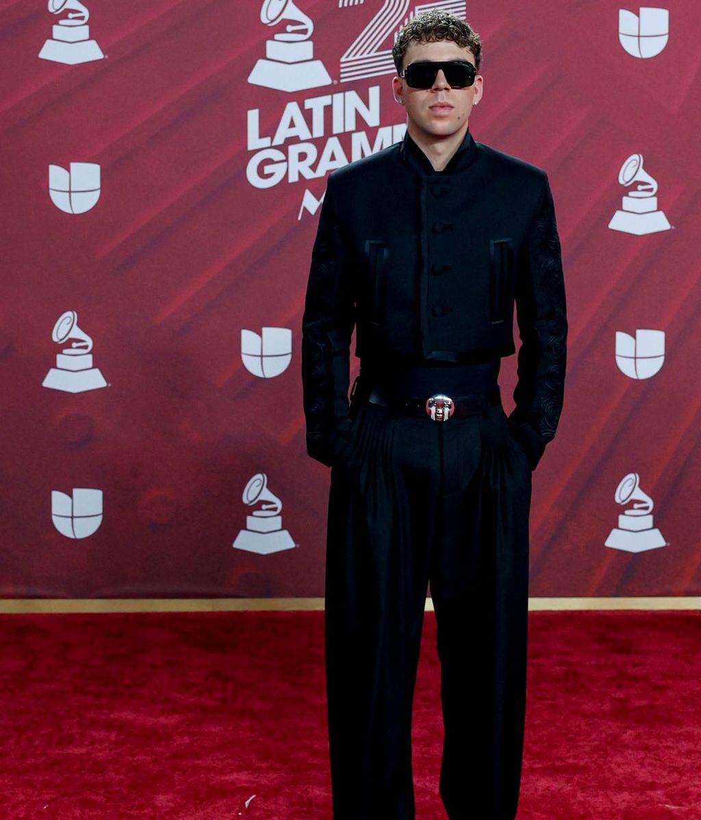 Quevedo en la alfombra roja de los Latin Grammy 2024.