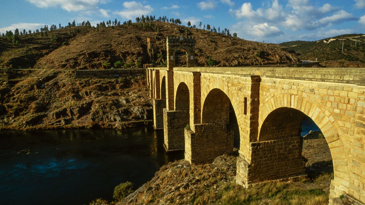 El puente romano mejor conservado de España está en Extremadura