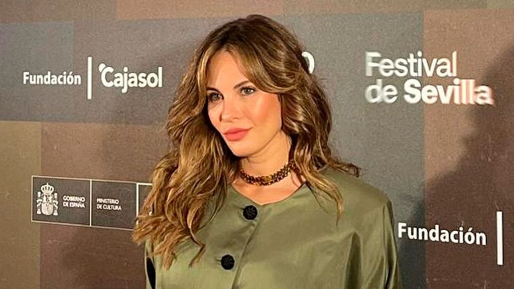 El look de Jessica Bueno en el Festival de Sevilla