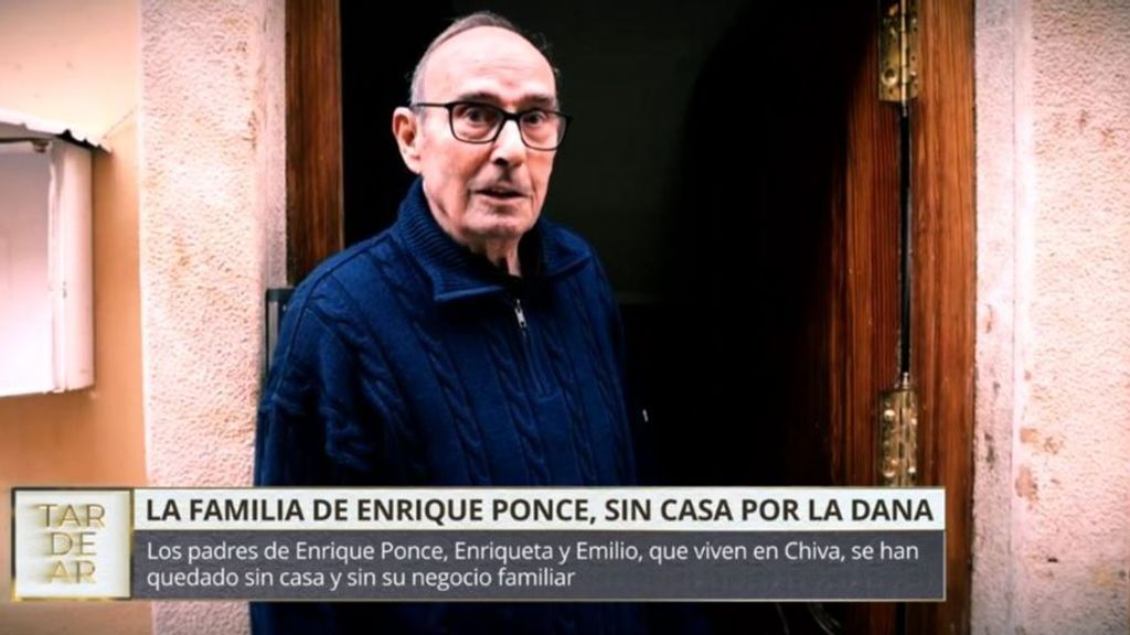 Exclusiva | El padre de Enrique Ponce, sin casa y sin negocio por la DANA: "Tuvimos que tirar todo a la basura"