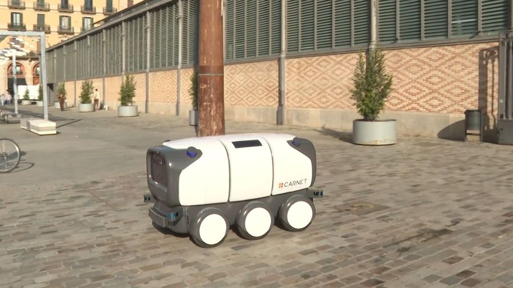 Ona, el robot catalán desarrollado para repartir paquetes en zonas urbanas