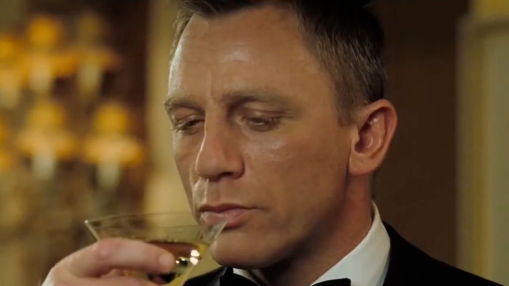 Ya puedes pedir tu martini “mezclado, no agitado”: así es el primer bar inspirado en 007