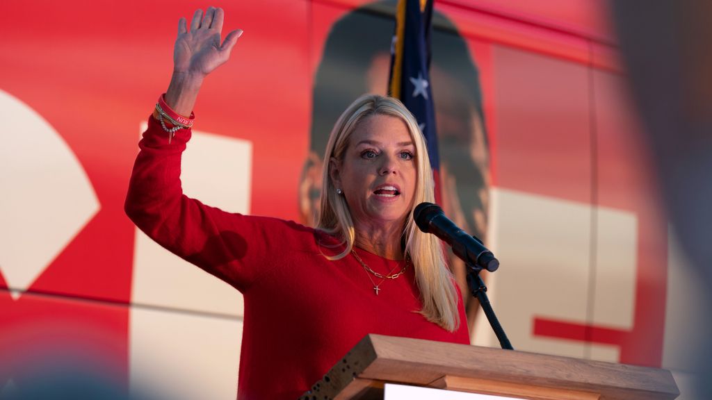 Imagen de archivo de la exfiscal de Florida Pam Bondi