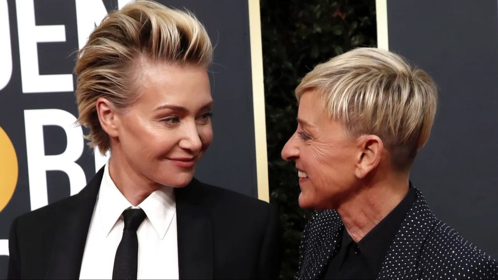 La estrella de la televisión Ellen Degeneres, junto a su esposa, Portia de Rossi.