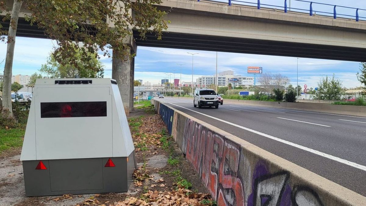 Los 'carros radar' llegan a las carreteras catalanas: multan al momento