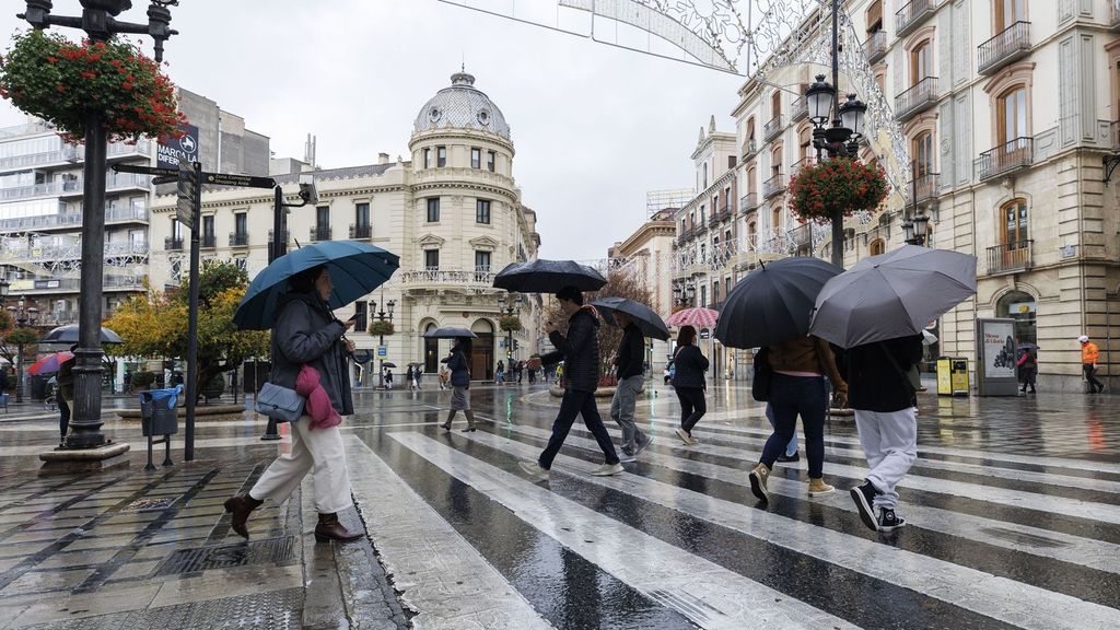 La borrasca 'Bert' deja en alerta a once comunidades por fuertes precipitaciones y viento