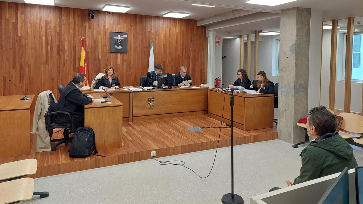 Juicio de conformidad a Jesús P.M., que admitió un delito continuado de abusos a una menor en Pontevedra.