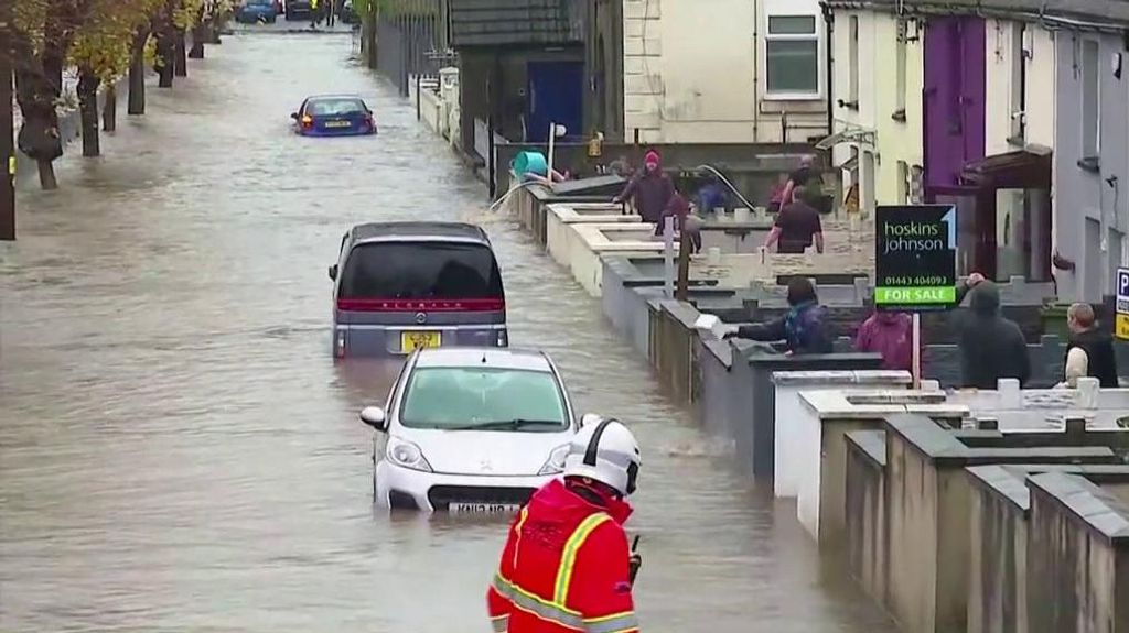 La borrasca Bert en Reino Unido: 400 alertas activas y hasta cinco fallecidos