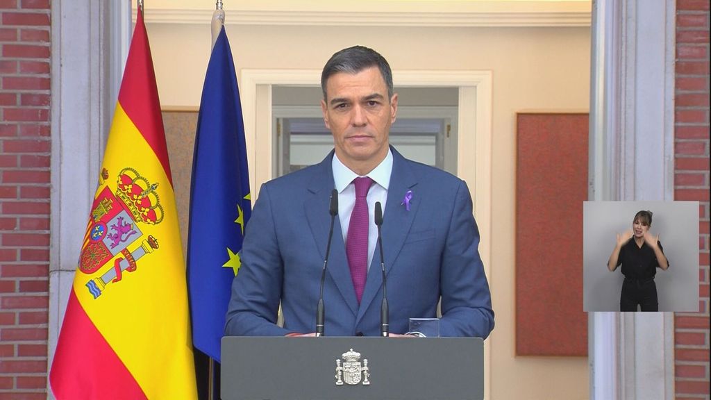 Pedro Sánchez durante su declaración institucional desde el Palacio de la Moncloa