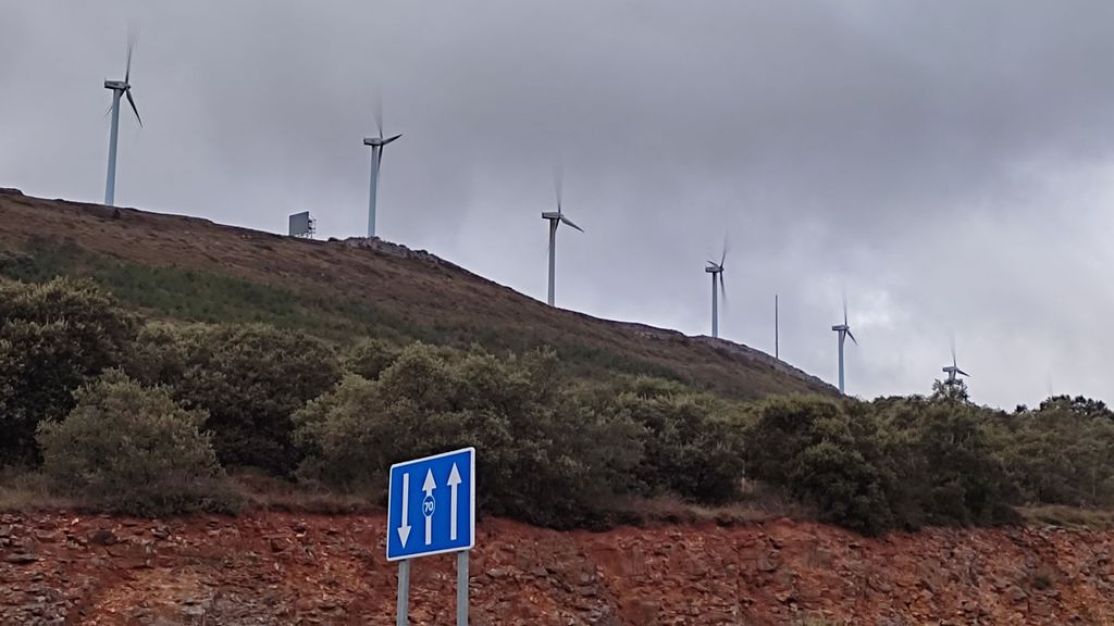 Los efectos de la borrasca Bert en España: rachas de viento de hasta 236 km/h en Picos de Europa