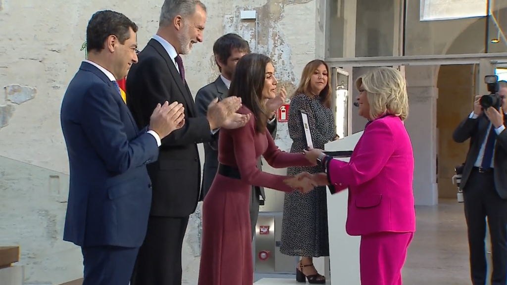 Así ha sido el momento de complicidad entre Terelu Campos y la reina Letizia