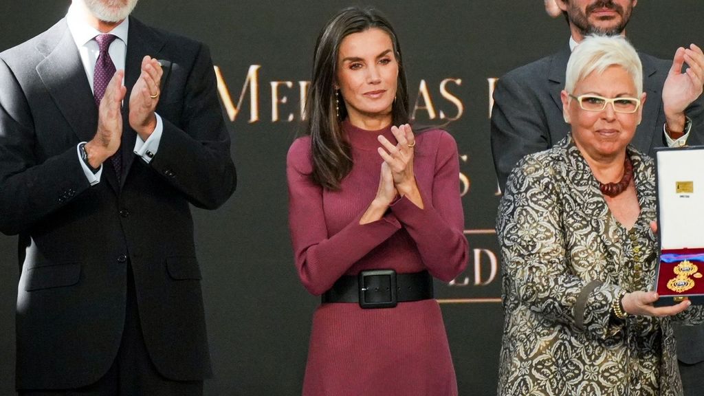 La reina Letizia, durante el acto de entrega de medallas.