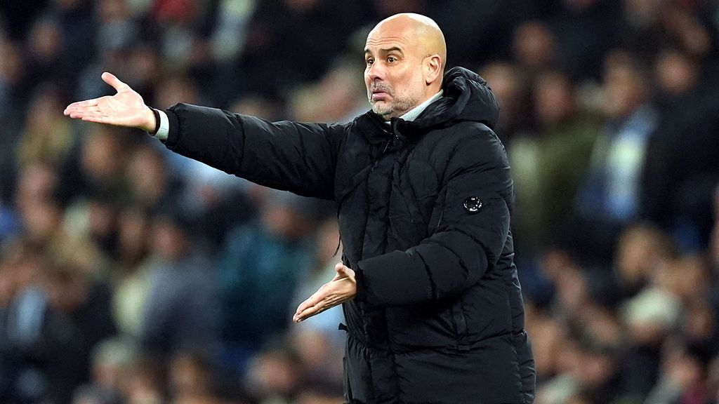 Pep Guardiola, durante el partido del Manchester City contra el Feyenoord