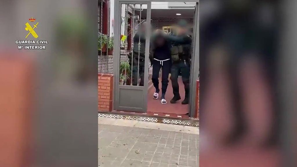 La Guardia Civil detiene a dos presuntos yihadistas en Sevilla