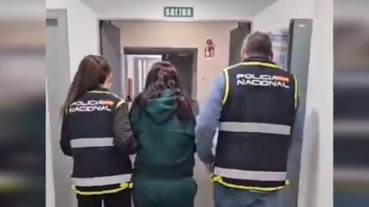 Agentes de la Policía Nacional detienen en Madrid a una de las fugitivas más buscadas en Perú desde 2015 por intentar enviar a España 206 bolsas de cocaína