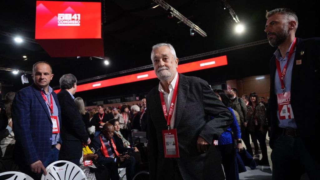 Manuel Chaves y José Antonio Griñán acceden junto a Juan Espadas a la inauguración tras anular el TC sus condenas de los ERE