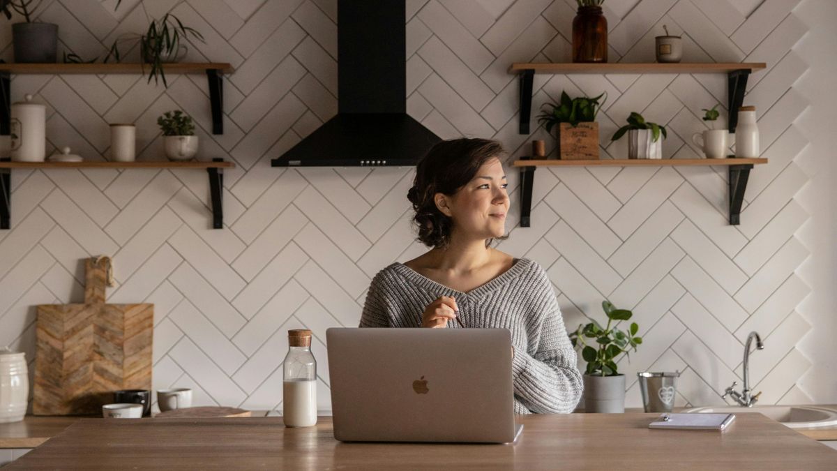 Una cocina pequeña puede ser moderna