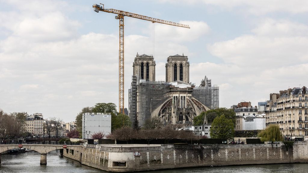 Archivo - A general view of the Notre-Dame de Paris Cathedral, almost two years since restoration work began to renovate the architectural marvel following the fire of 15 April 2019. Photo: Sadak Souici/Le Pictorium Agency via ZUMA/dpa