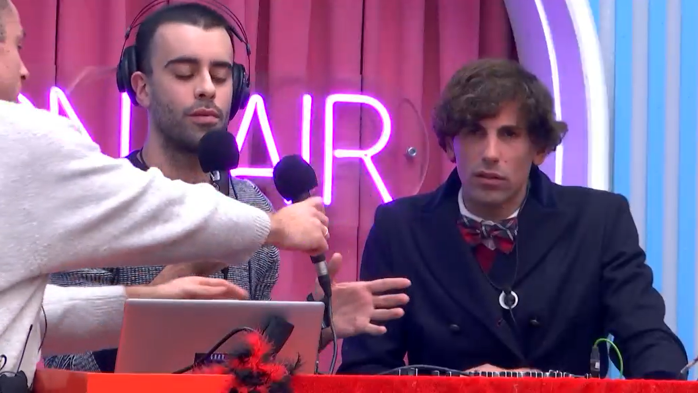 La honestidad y su debate en la radio