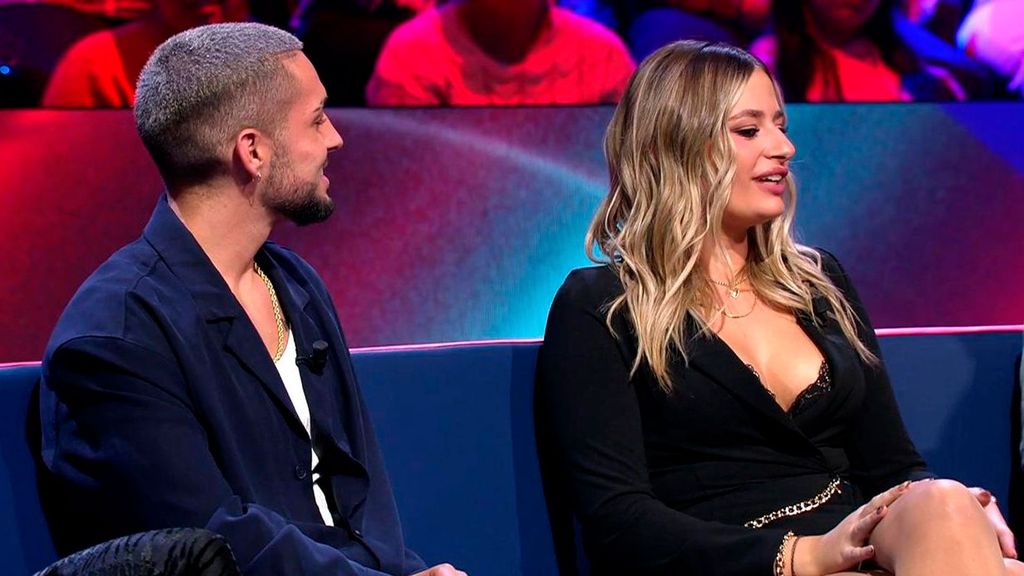 Laura y Manu confirman que son pareja y hablan de su primera noche de pasión: "Ha ido mejor de los esperado" Gran Hermano Debate 2024 Top Vídeos 722