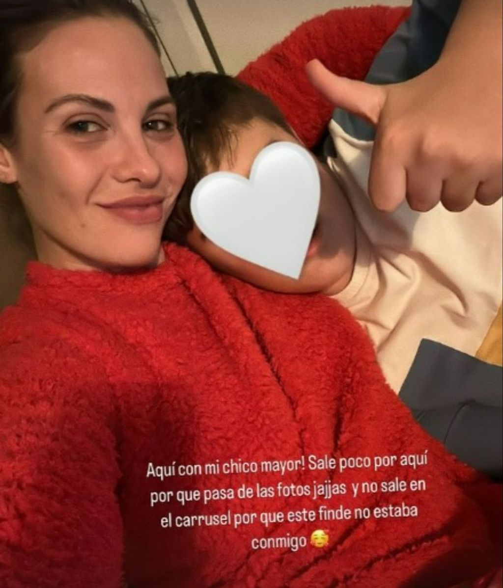 Jessica Bueno vuelve a posar con su primogénito