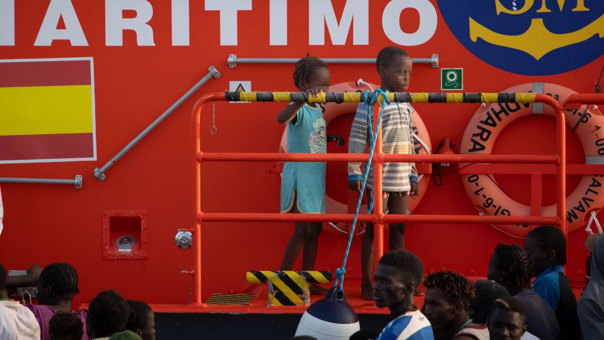 Dos menores rescatados por Salvamento Marítimo en Canarias