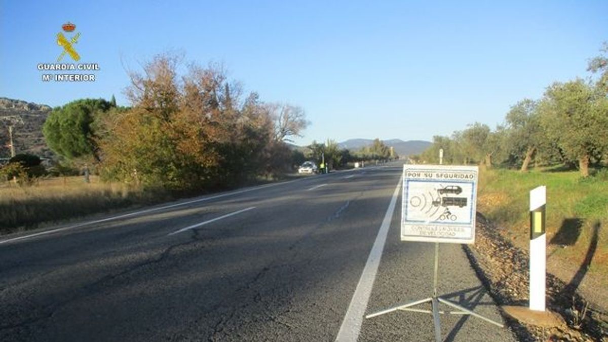 La Guardia Civil investiga al conductor de un vehículo por circular a más del doble de la velocidad permitida