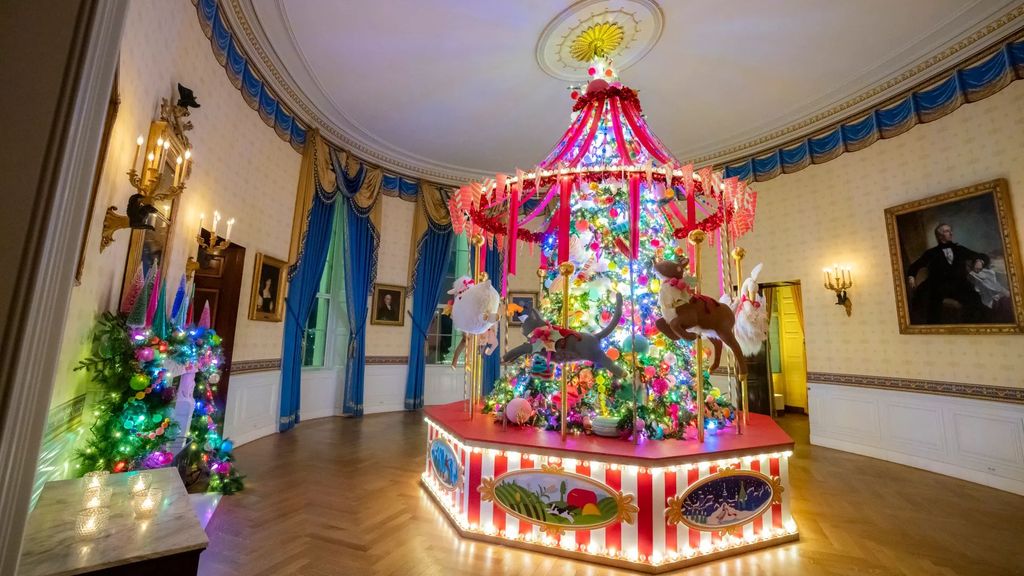 Navidad en la Casa Blanca: The Blue Room - El Salón Azul