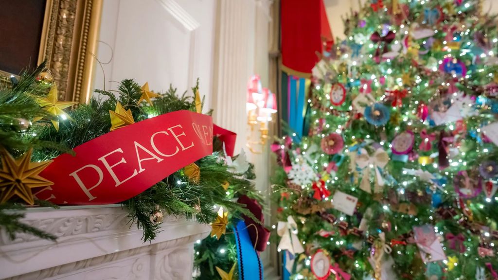 Navidad en la Casa Blanca: The Grand Foyer - El Gran Vestíbulo