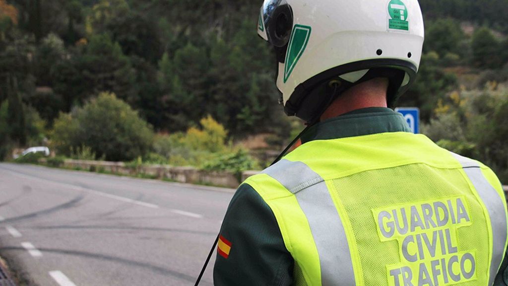 Agente de la Guardia Civil de Tráfico en una imagen de archivo