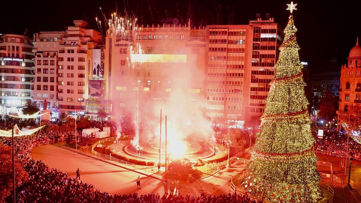 Árbol de Navidad de la Plaza del Ayuntamiento de Valencia