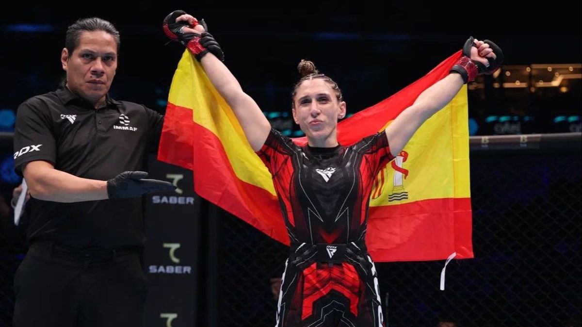 El año pletórico de Isabel Calvo, doctora en Biomedicina y campeona mundial de MMA