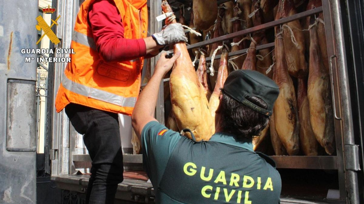 La Guardia Civil recupera más de 300 jamones robados