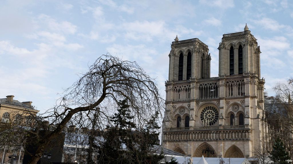 Notre Dame renace ante líderes de todo el mundo en una Francia cargada de incertidumbre