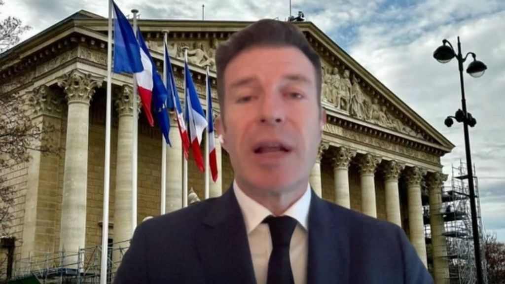 Stéphane Vojetta, diputado del bloque 'macronista', desvela los posibles nombres que se barajarían como primer ministro en Francia