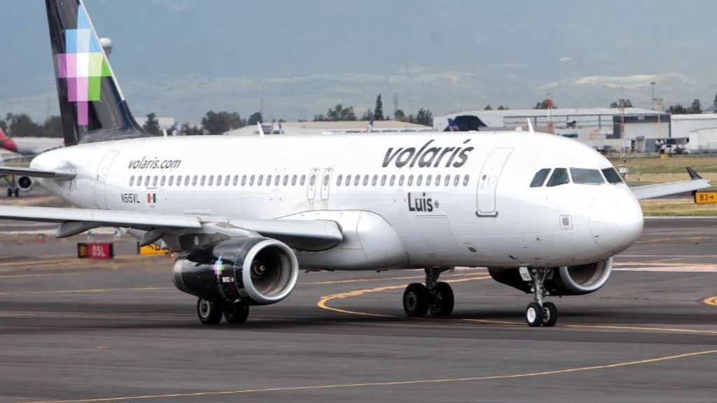 Avión de volaris